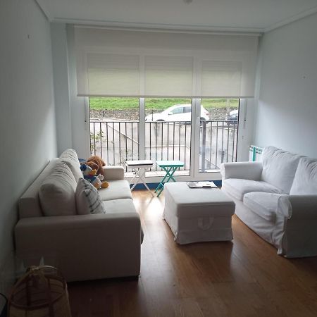 Duplex En Комільяс Екстер'єр фото