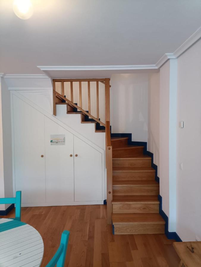 Duplex En Комільяс Екстер'єр фото